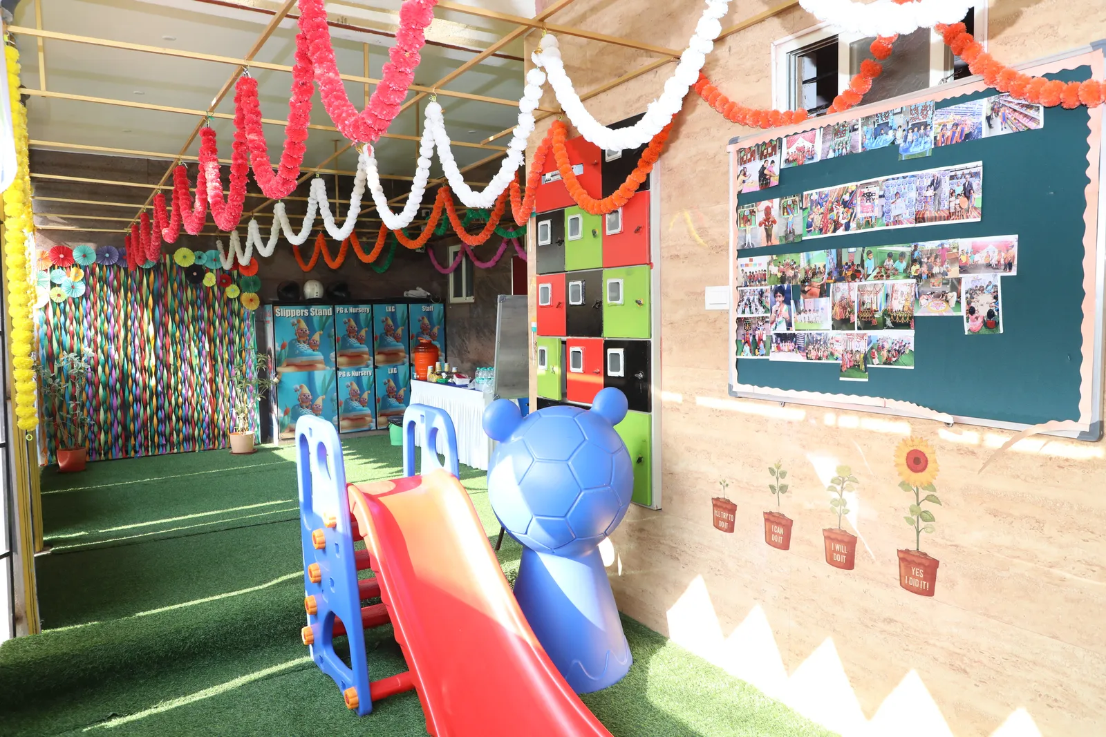 A bright and festive stage